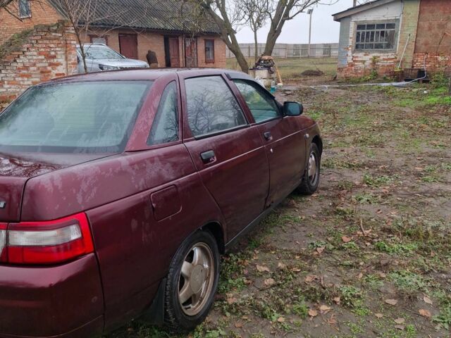 Червоний ВАЗ 2110, об'ємом двигуна 1.6 л та пробігом 274 тис. км за 1096 $, фото 2 на Automoto.ua