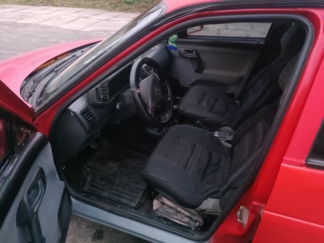 Червоний ВАЗ 2110, об'ємом двигуна 1.6 л та пробігом 330 тис. км за 1500 $, фото 5 на Automoto.ua