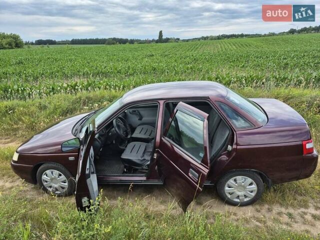 Красный ВАЗ 2110, объемом двигателя 1.6 л и пробегом 113 тыс. км за 2700 $, фото 4 на Automoto.ua
