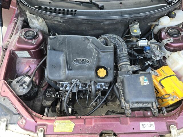 Красный ВАЗ 2110, объемом двигателя 1.6 л и пробегом 150 тыс. км за 2600 $, фото 18 на Automoto.ua