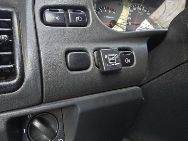 Червоний ВАЗ 2110, об'ємом двигуна 1.6 л та пробігом 150 тис. км за 2850 $, фото 15 на Automoto.ua