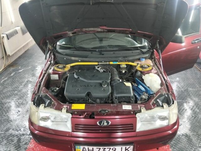 Красный ВАЗ 2110, объемом двигателя 1.6 л и пробегом 45 тыс. км за 4000 $, фото 15 на Automoto.ua