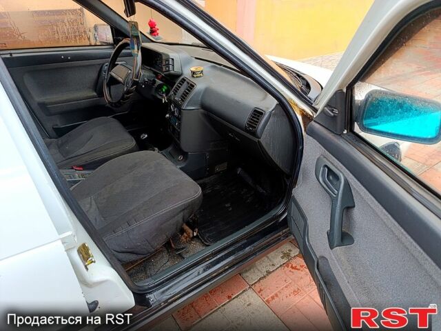 ВАЗ 2110, об'ємом двигуна 1.5 л та пробігом 280 тис. км за 1000 $, фото 8 на Automoto.ua