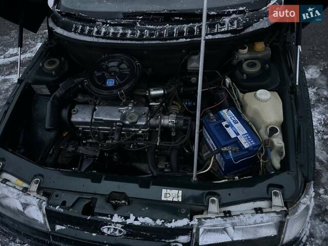 ВАЗ 2110, объемом двигателя 0 л и пробегом 125 тыс. км за 2000 $, фото 7 на Automoto.ua