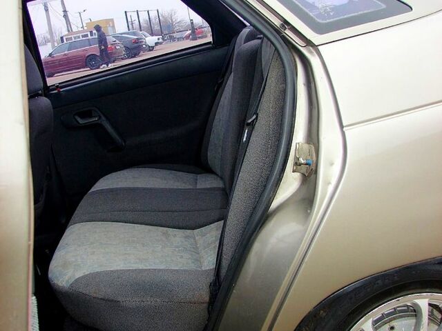 ВАЗ 2110 2002 в Одессе на Automoto.ua ВАЗ 2110, объемом двигателя 1.5 л и пробегом 139 тыс. км за 2200 $, фото 7 на Automoto.ua