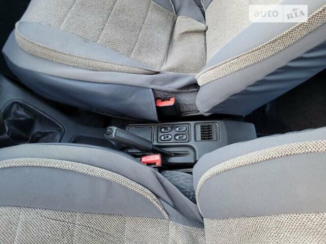 ВАЗ 2110, объемом двигателя 1.5 л и пробегом 204 тыс. км за 1600 $, фото 10 на Automoto.ua