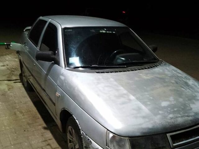 ВАЗ 2110, объемом двигателя 1.6 л и пробегом 280 тыс. км за 900 $, фото 8 на Automoto.ua