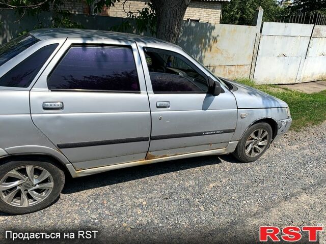 ВАЗ 2110, объемом двигателя 1.6 л и пробегом 280 тыс. км за 900 $, фото 3 на Automoto.ua