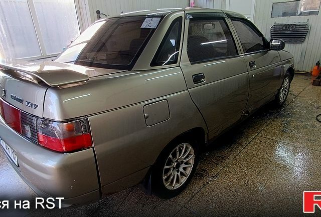 ВАЗ 2110, объемом двигателя 16 л и пробегом 220 тыс. км за 750 $, фото 4 на Automoto.ua