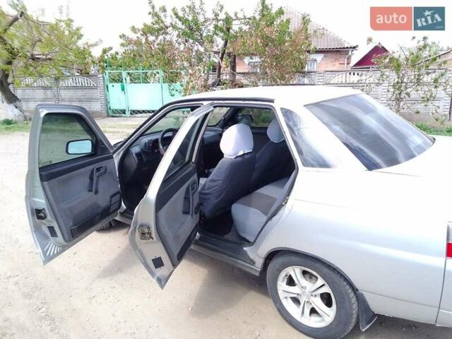 ВАЗ 2110 2004 в Никополе на Automoto.ua ВАЗ 2110, объемом двигателя 1.6 л и пробегом 200 тыс. км за 2600 $, фото 5 на Automoto.ua