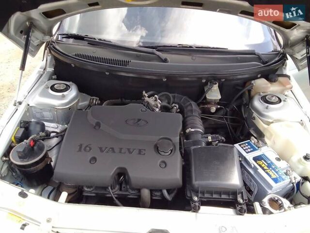 ВАЗ 2110 2004 в Никополе на Automoto.ua ВАЗ 2110, объемом двигателя 1.6 л и пробегом 200 тыс. км за 2600 $, фото 1 на Automoto.ua