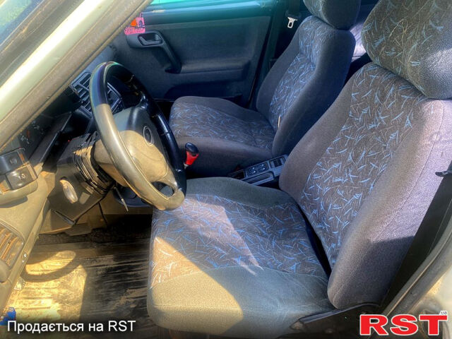 ВАЗ 2110, объемом двигателя 1.6 л и пробегом 208 тыс. км за 999 $, фото 7 на Automoto.ua