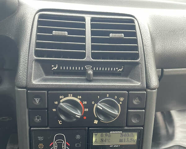 ВАЗ 2110, объемом двигателя 1.6 л и пробегом 223 тыс. км за 1950 $, фото 9 на Automoto.ua