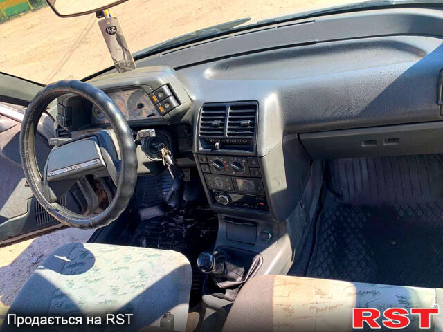ВАЗ 2110, объемом двигателя 1.6 л и пробегом 245 тыс. км за 1500 $, фото 3 на Automoto.ua