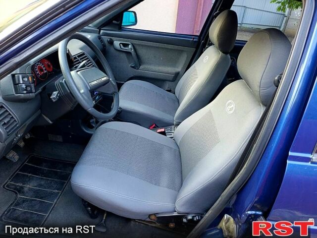 ВАЗ 2110, объемом двигателя 1.6 л и пробегом 160 тыс. км за 1750 $, фото 4 на Automoto.ua