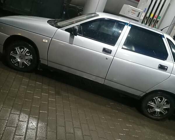 ВАЗ 2110, объемом двигателя 1.6 л и пробегом 220 тыс. км за 1400 $, фото 3 на Automoto.ua