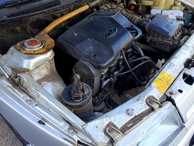 ВАЗ 2110, объемом двигателя 1.5 л и пробегом 230 тыс. км за 490 $, фото 6 на Automoto.ua