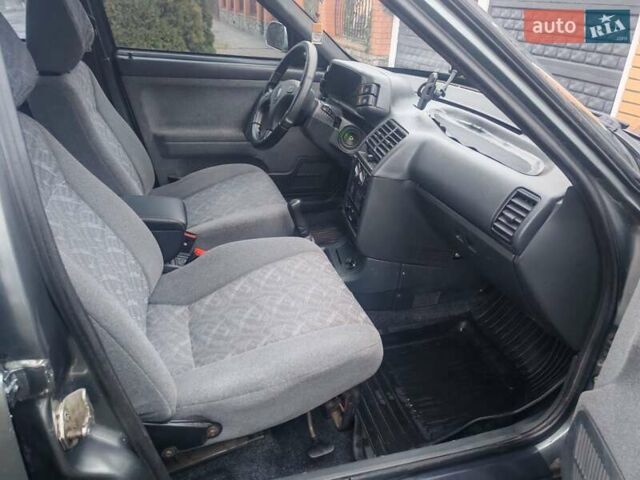 ВАЗ 2110, объемом двигателя 1.6 л и пробегом 180 тыс. км за 2600 $, фото 8 на Automoto.ua