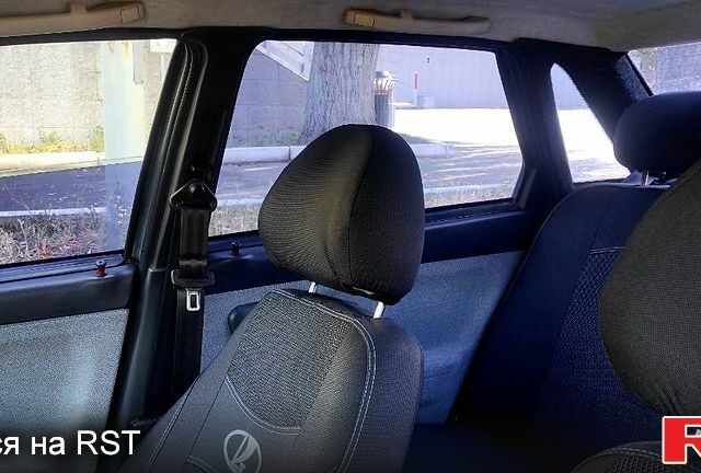 ВАЗ 2110, объемом двигателя 1.6 л и пробегом 111 тыс. км за 2600 $, фото 4 на Automoto.ua