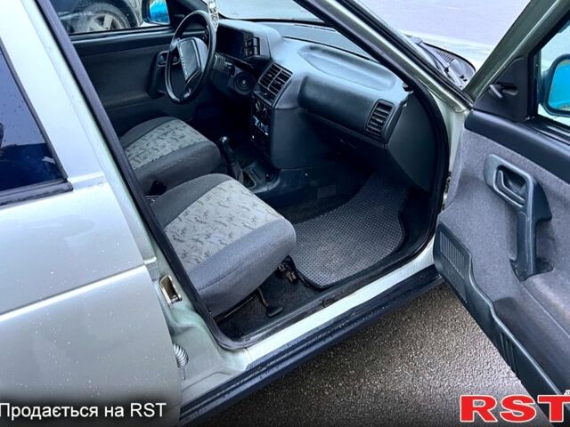 ВАЗ 2110, об'ємом двигуна 1.5 л та пробігом 253 тис. км за 1390 $, фото 6 на Automoto.ua