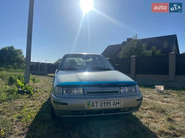 ВАЗ 2110, объемом двигателя 1.6 л и пробегом 220 тыс. км за 1400 $, фото 4 на Automoto.ua