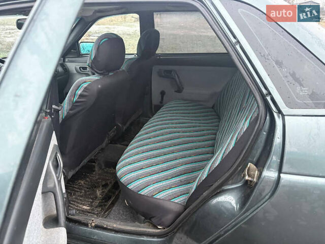 ВАЗ 2110, объемом двигателя 1.6 л и пробегом 181 тыс. км за 2700 $, фото 4 на Automoto.ua