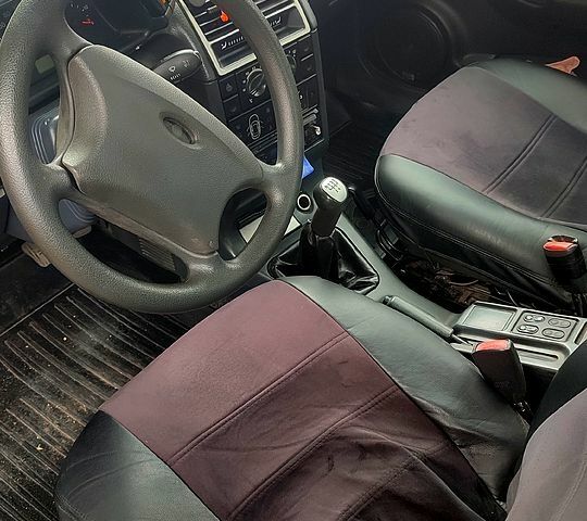 ВАЗ 2110, об'ємом двигуна 1.6 л та пробігом 300 тис. км за 2400 $, фото 2 на Automoto.ua