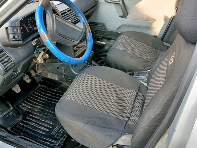 ВАЗ 2110, объемом двигателя 1.6 л и пробегом 105 тыс. км за 2000 $, фото 6 на Automoto.ua