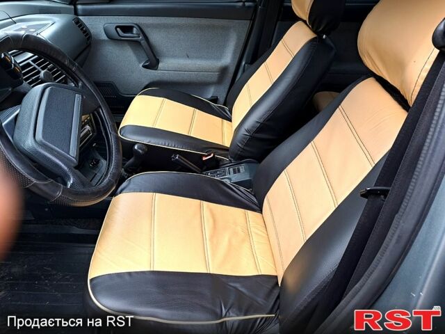 ВАЗ 2110, объемом двигателя 1.6 л и пробегом 183 тыс. км за 2300 $, фото 4 на Automoto.ua