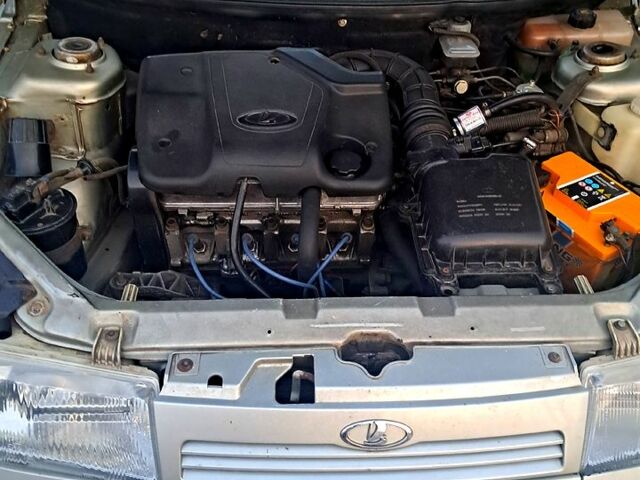 ВАЗ 2110, объемом двигателя 1.6 л и пробегом 290 тыс. км за 1250 $, фото 8 на Automoto.ua