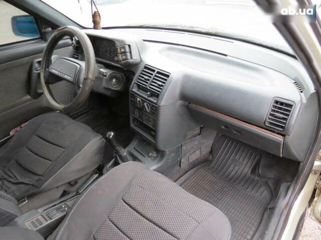 ВАЗ 2110, объемом двигателя 0 л и пробегом 257 тыс. км за 1998 $, фото 17 на Automoto.ua