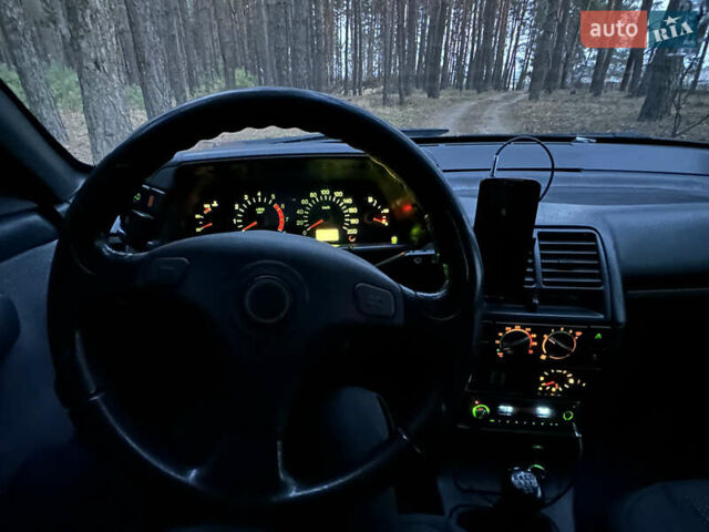 ВАЗ 2110, объемом двигателя 1.6 л и пробегом 200 тыс. км за 1900 $, фото 13 на Automoto.ua
