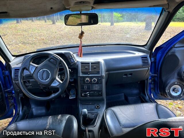 ВАЗ 2110, объемом двигателя 1.6 л и пробегом 200 тыс. км за 1400 $, фото 4 на Automoto.ua