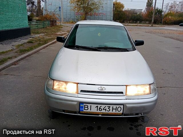 ВАЗ 2110, объемом двигателя 1.6 л и пробегом 210 тыс. км за 2399 $, фото 4 на Automoto.ua