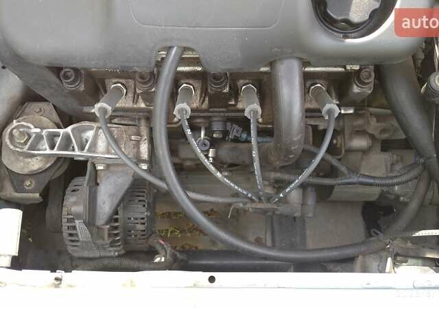 ВАЗ 2110, объемом двигателя 1.6 л и пробегом 40 тыс. км за 3700 $, фото 16 на Automoto.ua