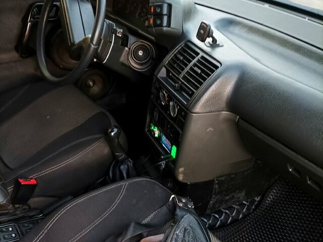 ВАЗ 2110, объемом двигателя 1.6 л и пробегом 200 тыс. км за 2200 $, фото 4 на Automoto.ua