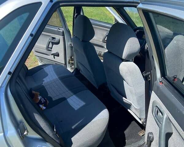 ВАЗ 2110, объемом двигателя 1.6 л и пробегом 130 тыс. км за 3300 $, фото 4 на Automoto.ua