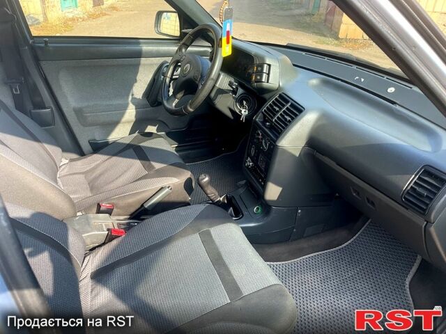 ВАЗ 2110, об'ємом двигуна 1.6 л та пробігом 158 тис. км за 1999 $, фото 4 на Automoto.ua