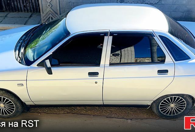ВАЗ 2110, объемом двигателя 1.6 л и пробегом 0 тыс. км за 2500 $, фото 2 на Automoto.ua