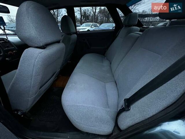 ВАЗ 2110, об'ємом двигуна 1.6 л та пробігом 196 тис. км за 3100 $, фото 14 на Automoto.ua