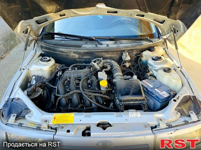 ВАЗ 2110, объемом двигателя 1.6 л и пробегом 0 тыс. км за 2500 $, фото 4 на Automoto.ua