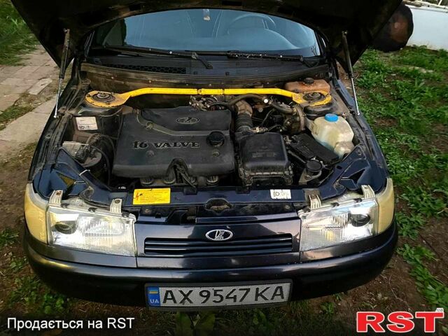 ВАЗ 2110, объемом двигателя 1.6 л и пробегом 303 тыс. км за 2200 $, фото 2 на Automoto.ua