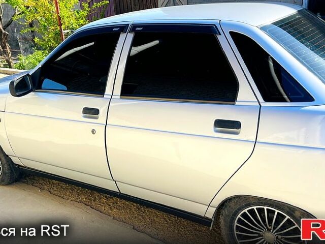 ВАЗ 2110, объемом двигателя 1.6 л и пробегом 0 тыс. км за 2500 $, фото 3 на Automoto.ua
