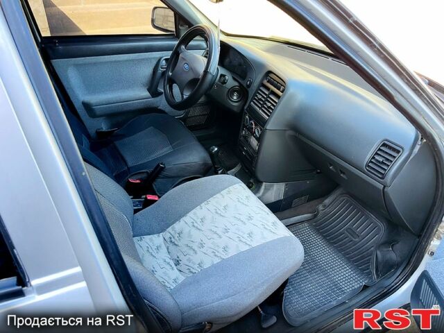 ВАЗ 2110, объемом двигателя 1.6 л и пробегом 0 тыс. км за 2500 $, фото 6 на Automoto.ua