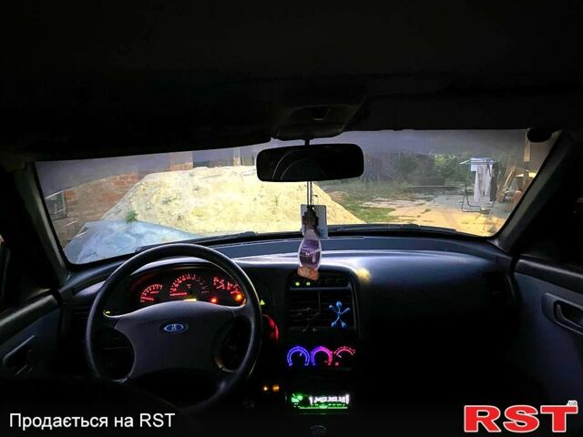 ВАЗ 2110, объемом двигателя 1.6 л и пробегом 303 тыс. км за 2200 $, фото 6 на Automoto.ua