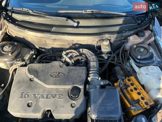 ВАЗ 2110, объемом двигателя 1.6 л и пробегом 121 тыс. км за 2000 $, фото 19 на Automoto.ua