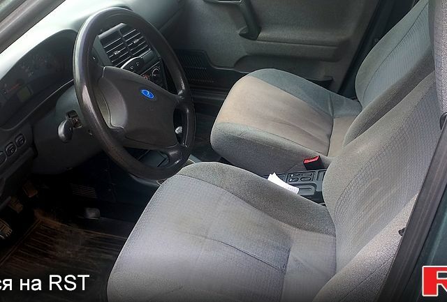 ВАЗ 2110, объемом двигателя 1.6 л и пробегом 200 тыс. км за 2900 $, фото 7 на Automoto.ua
