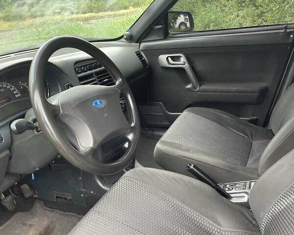 ВАЗ 2110, объемом двигателя 1.6 л и пробегом 142 тыс. км за 2450 $, фото 4 на Automoto.ua