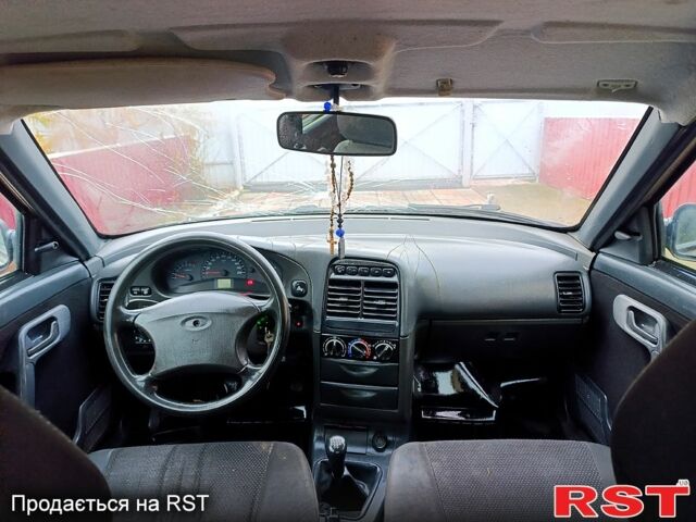 ВАЗ 2110, объемом двигателя 1.6 л и пробегом 303 тыс. км за 1300 $, фото 10 на Automoto.ua