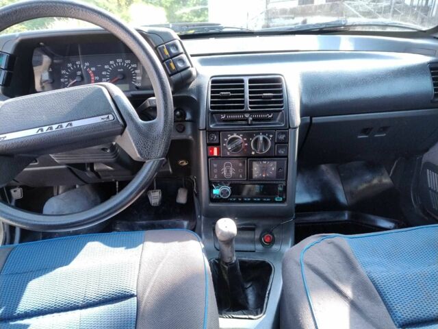 Желтый ВАЗ 2110, объемом двигателя 1.6 л и пробегом 254 тыс. км за 1100 $, фото 4 на Automoto.ua